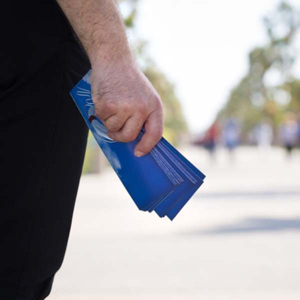 How Professional Leaflet Delivery in Belfast Helps Local Businesses Attract More Customers?